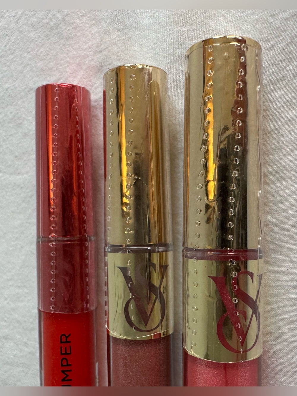 Victoria's Secret Lip Gloss Trio — Red, Brown, Pink - Picture 2 of 4